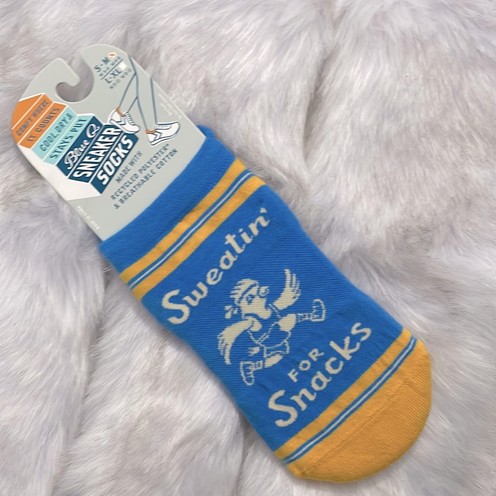 NWT Blue Q Sneaker Socks